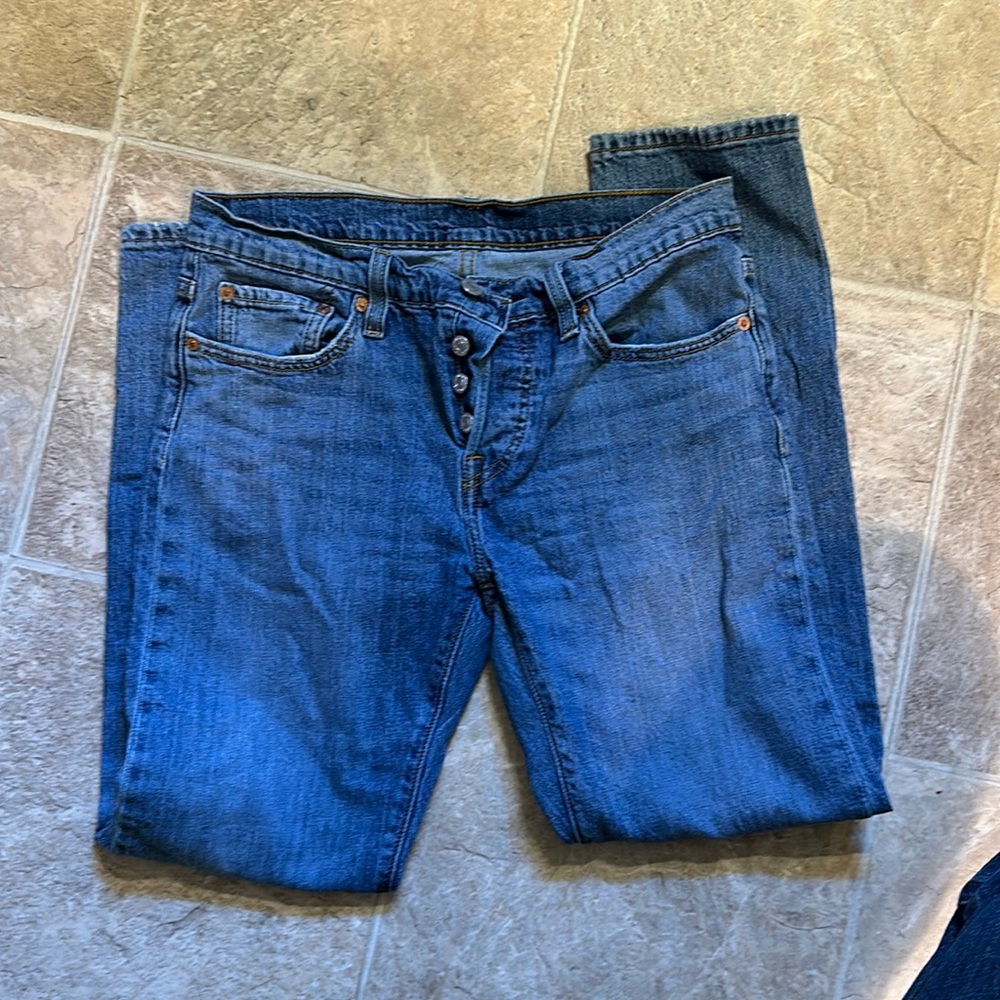 Levis 501 Tapered Fit Size 27